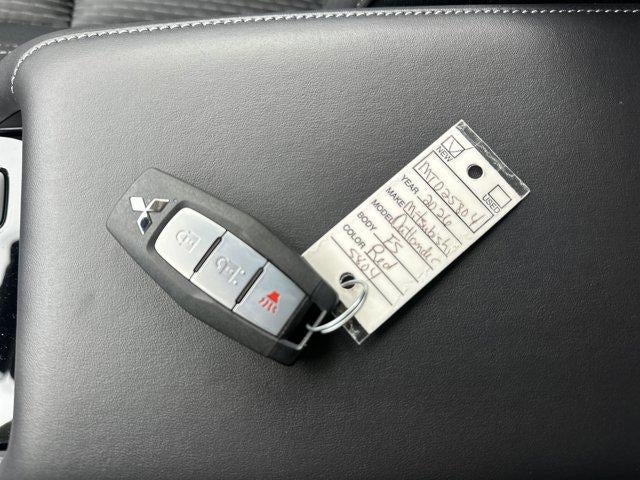 2026 Mitsubishi Outlander ES S-AWC