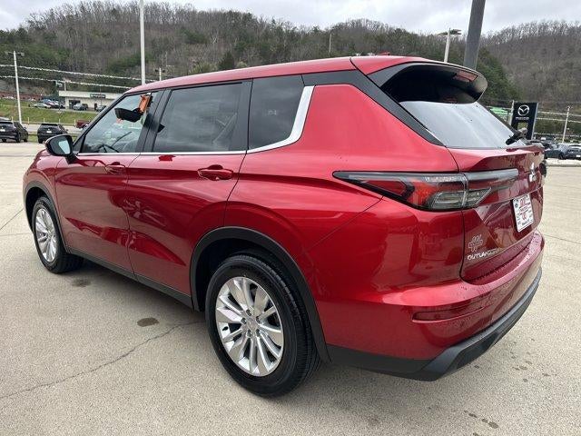 2026 Mitsubishi Outlander ES S-AWC