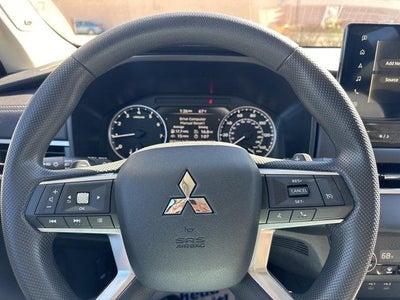 2026 Mitsubishi Outlander ES S-AWC