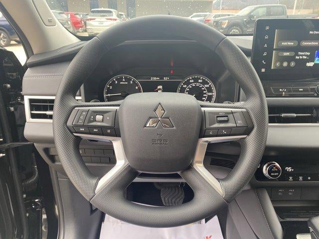 2026 Mitsubishi Outlander ES S-AWC