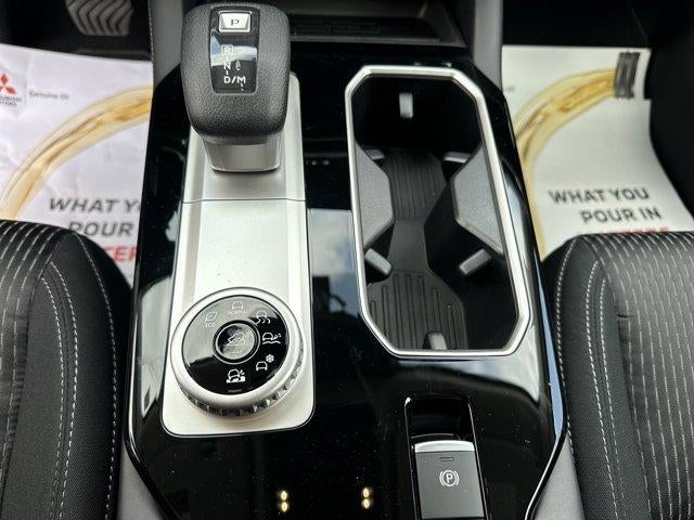 2026 Mitsubishi Outlander ES S-AWC