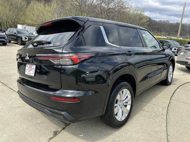 2026 Mitsubishi Outlander ES S-AWC