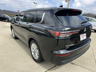 2026 Mitsubishi Outlander ES S-AWC