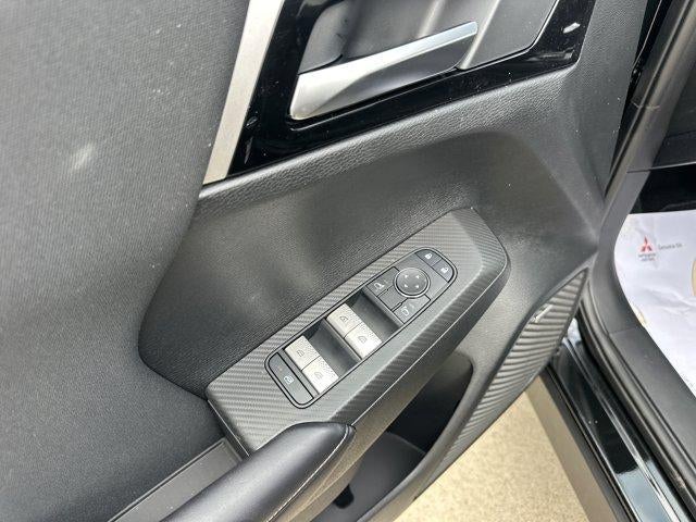 2026 Mitsubishi Outlander ES S-AWC