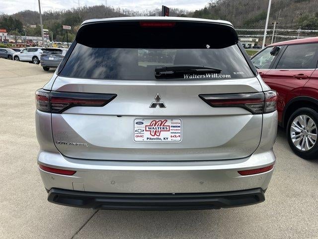 2026 Mitsubishi Outlander ES S-AWC