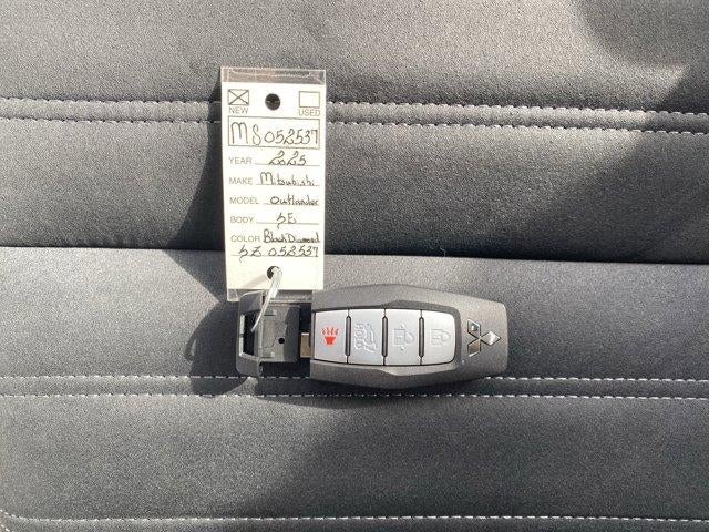 2025 Mitsubishi Outlander SE S-AWC