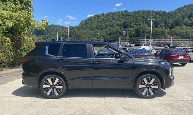 2025 Mitsubishi Outlander SE S-AWC