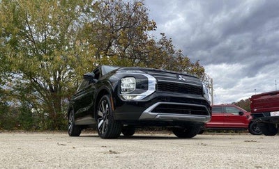 2025 Mitsubishi Outlander SE S-AWC