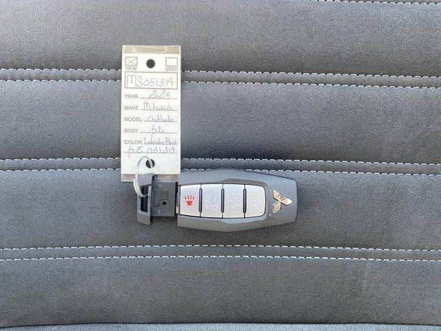 2025 Mitsubishi Outlander SE S-AWC