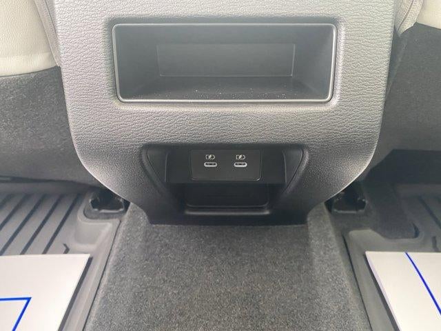 2025 Mitsubishi Outlander SE S-AWC