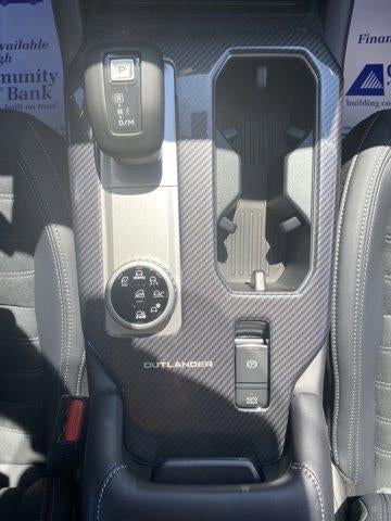 2025 Mitsubishi Outlander SE S-AWC