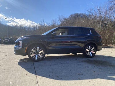 2026 Mitsubishi Outlander SE S-AWC