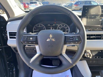 2026 Mitsubishi Outlander SE S-AWC
