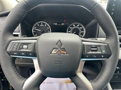 2026 Mitsubishi Outlander SE S-AWC