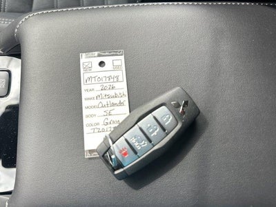 2026 Mitsubishi Outlander SE S-AWC