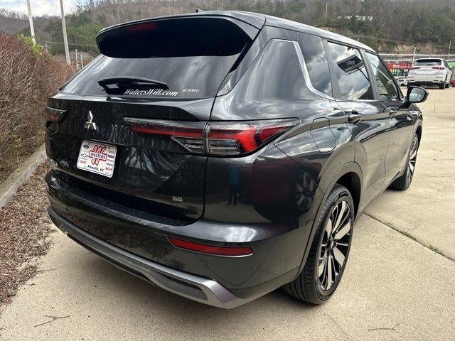 2026 Mitsubishi Outlander SE S-AWC