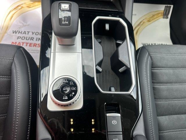 2026 Mitsubishi Outlander SE S-AWC