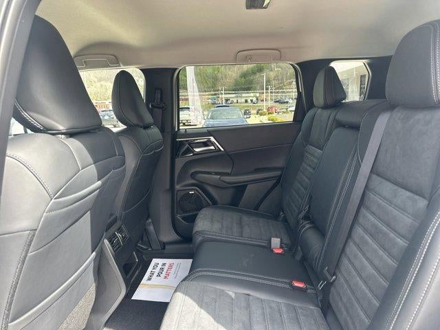 2026 Mitsubishi Outlander SE S-AWC