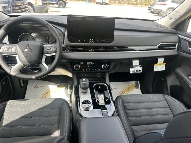 2026 Mitsubishi Outlander SE S-AWC