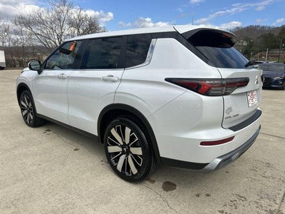 2026 Mitsubishi Outlander SE S-AWC