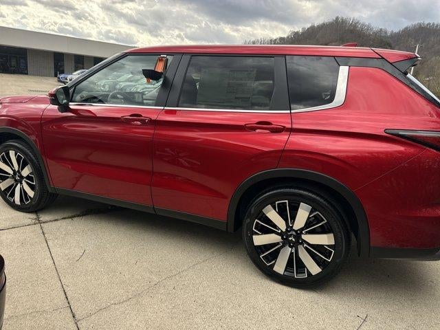 2026 Mitsubishi Outlander SE S-AWC