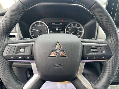 2026 Mitsubishi Outlander SE S-AWC
