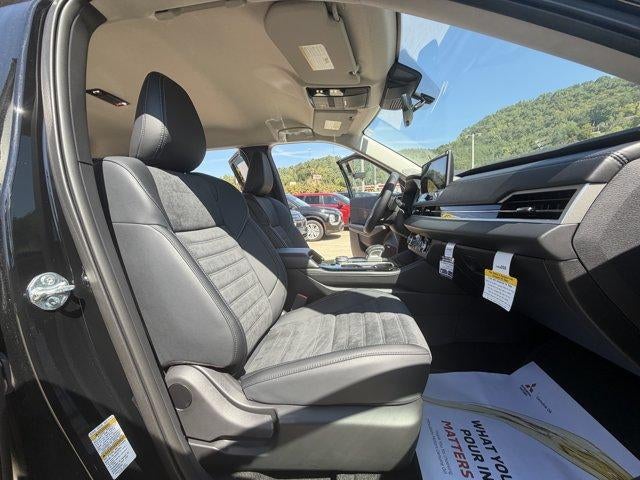 2026 Mitsubishi Outlander SE S-AWC