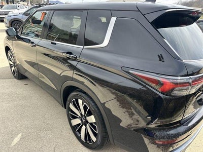 2026 Mitsubishi Outlander SE S-AWC