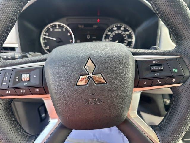 2026 Mitsubishi Outlander SE S-AWC