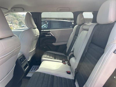 2026 Mitsubishi Outlander SE S-AWC