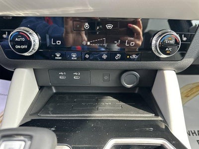 2026 Mitsubishi Outlander SE S-AWC