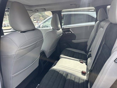 2026 Mitsubishi Outlander SE S-AWC