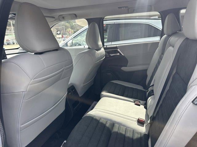 2026 Mitsubishi Outlander SE S-AWC