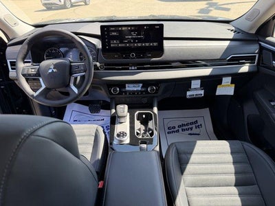 2026 Mitsubishi Outlander SE S-AWC