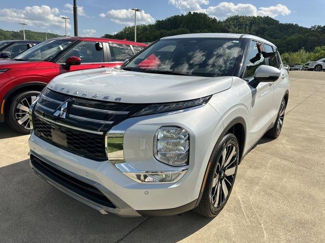 2026 Mitsubishi Outlander SE S-AWC