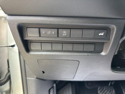 2026 Mitsubishi Outlander SE S-AWC