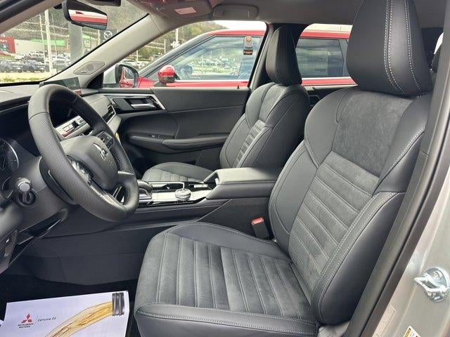 2026 Mitsubishi Outlander SE S-AWC