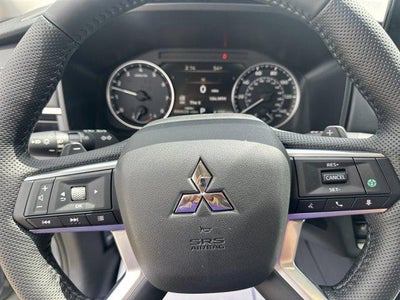 2026 Mitsubishi Outlander SE S-AWC