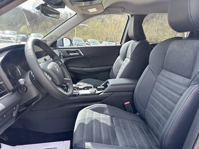 2026 Mitsubishi Outlander SE S-AWC