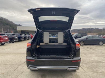 2026 Mitsubishi Outlander SE S-AWC