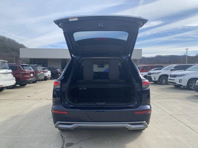 2026 Mitsubishi Outlander SE S-AWC