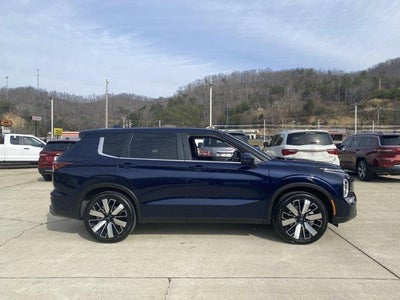 2026 Mitsubishi Outlander SE S-AWC