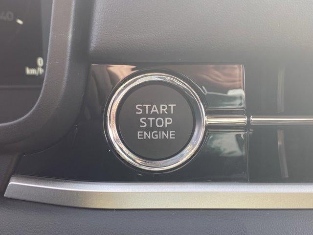 2026 Mitsubishi Outlander SE S-AWC