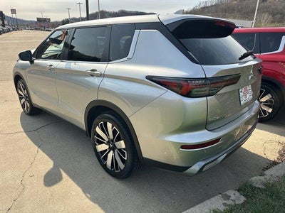 2026 Mitsubishi Outlander SE S-AWC
