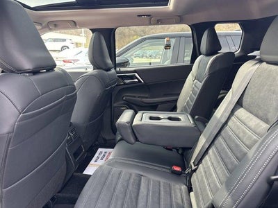 2026 Mitsubishi Outlander SE S-AWC