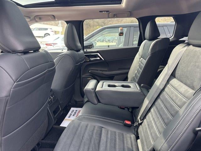 2026 Mitsubishi Outlander SE S-AWC