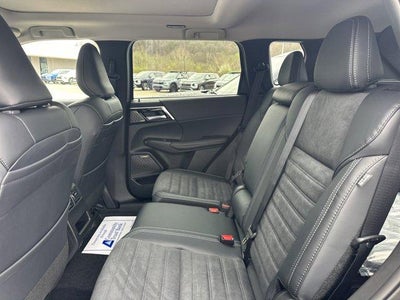 2026 Mitsubishi Outlander SE S-AWC