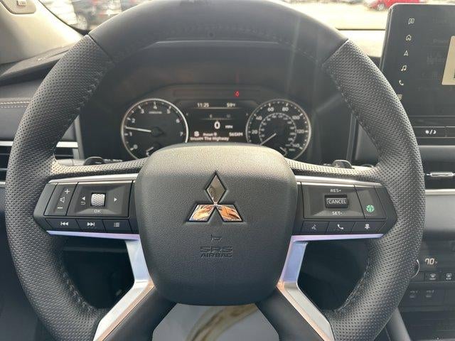 2026 Mitsubishi Outlander SE S-AWC