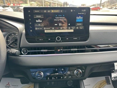 2026 Mitsubishi Outlander SE S-AWC