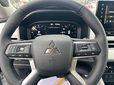 2026 Mitsubishi Outlander SE S-AWC